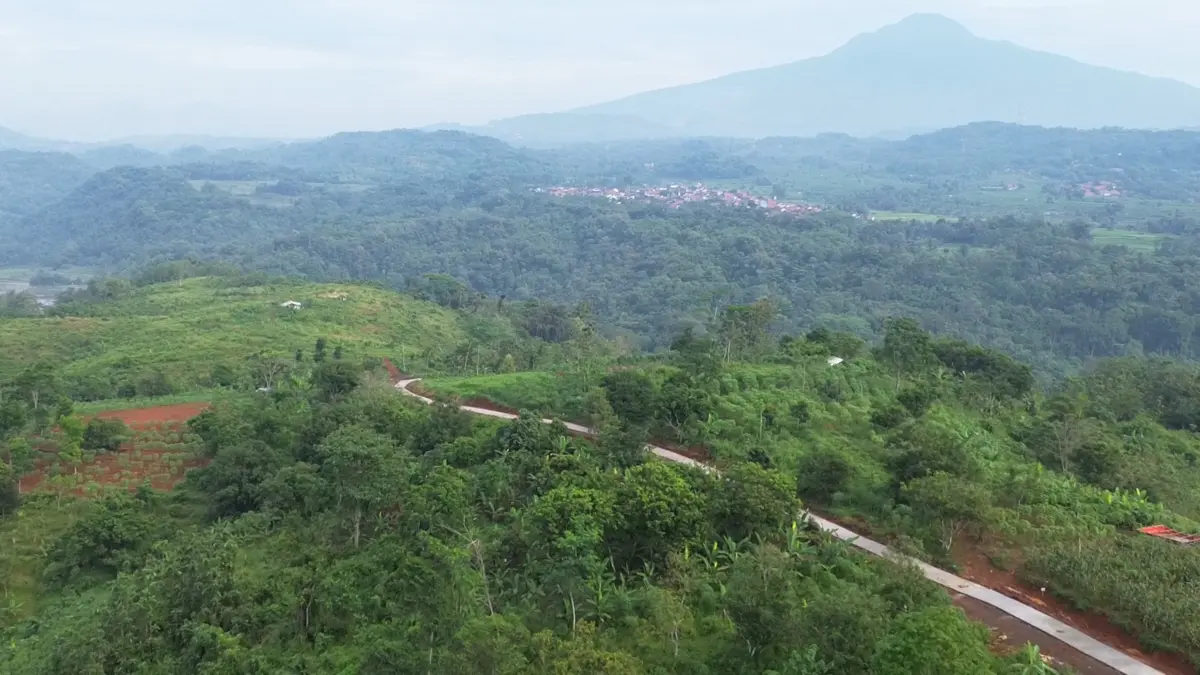 RAMPUNG: Bangunan TNI Manunggal Membangun Desa (TMMD) ke-124 di Desa Pamulihan, Kecamatan Situraja, telah ramp