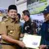 Petani dapat Alat Pertanian Gratis