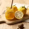 Khawatir Kalo Minum Ini Bakal Bikin Kamu Naik Berat Badan? Jangan Khawatir, Ini Dia Manfaat Dari Lemon Madu!