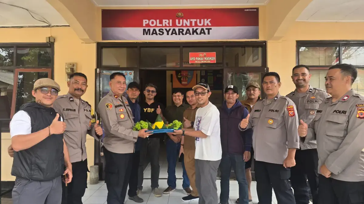 Sinergitas Terjalin Hangat, Koramil dan Pemcam Tanjungsari Rayakan Hari Bhayangkara Bersama Polsek