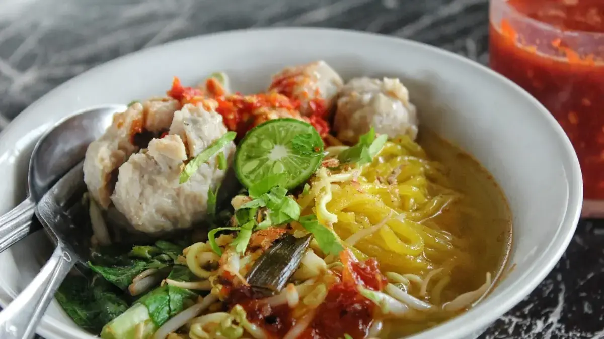 Bakso Mang Nana, Kuliner Legendaris Sejak 1995