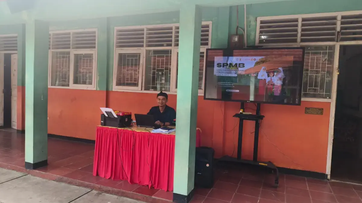 Pendaftar ke SDN Sindangraja, Membludak