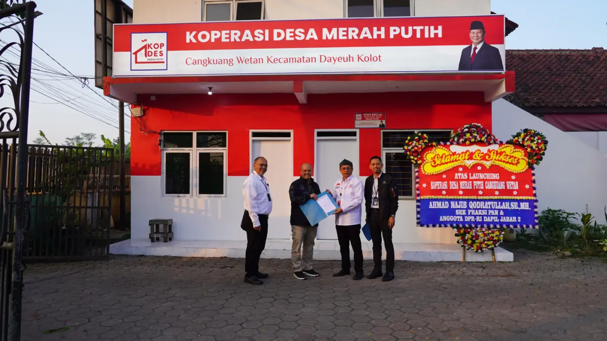 Dukung Kemandirian Desa, BRI Region 9 Serahkan Bantuan Fasilitas dan Kendaraan Operasional untuk Koperasi Desa