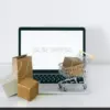 Persaingan pasar  industri e-commerce Indonesia, secara umum kini tidak hanya tentang bagai mana cara merebut