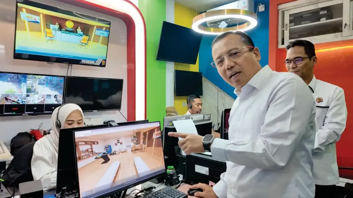 Staf Ahli Bidang Teknologi Informasi Tinjau Kantah Virtual Kota Tangerang: Benar-benar Digital Twin