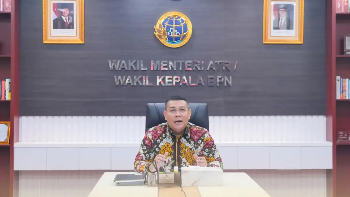 Wamen Ossy Sampaikan agar Strakom Bersifat Informatif, Edukatif, Partisipatif, dan Transformasional