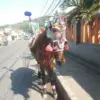 Naik Kuda di Alun-Alun Sumedang, Wisata Murah Meriah yang Cocok untuk Keluarga