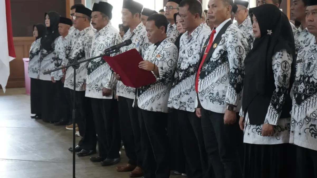 Bupati: PGRI Harus Mampu Menjawab Persoalan Guru