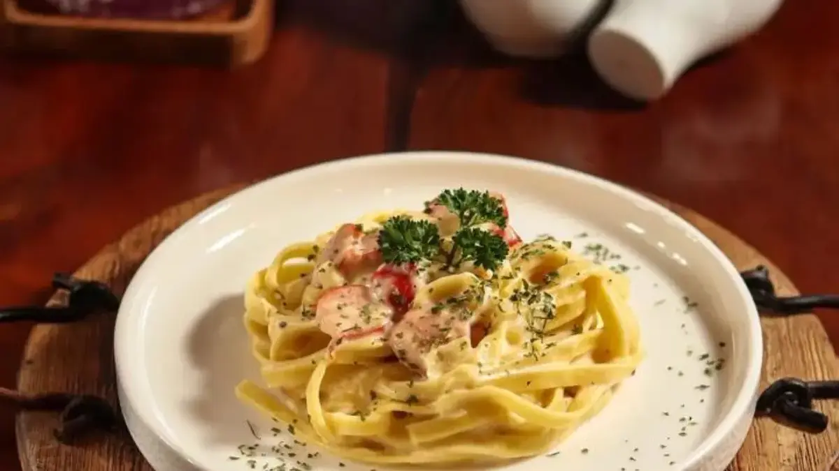 Ingin Mencicipi Makanan Ala Italia? Yuk Datang ke Cafe Kadeudeuh