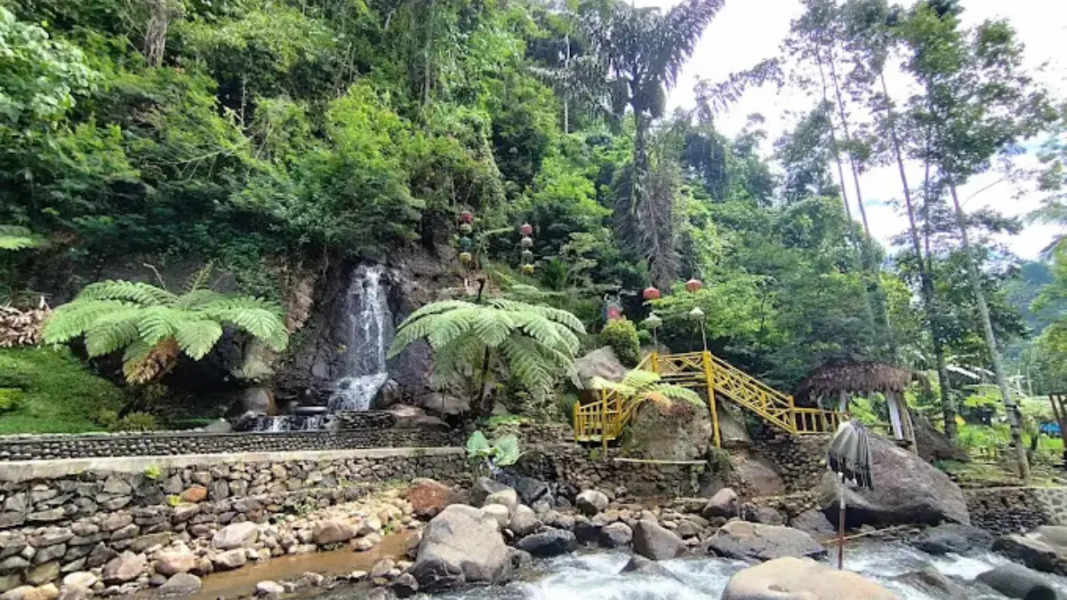 Hidden Gem Sumedang: Berikut Rute dan Harga Tiket Masuk, Lengkap!