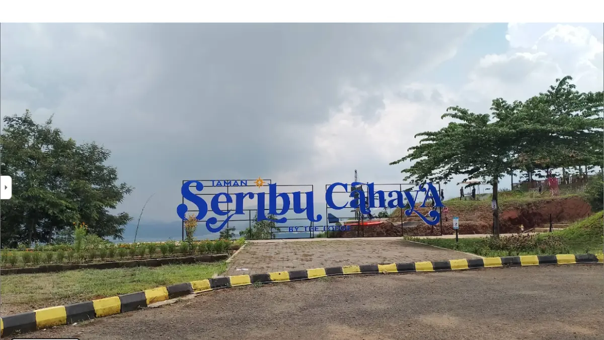 Pesona Alam Taman Seribu Cahaya Memikat Wisatawan