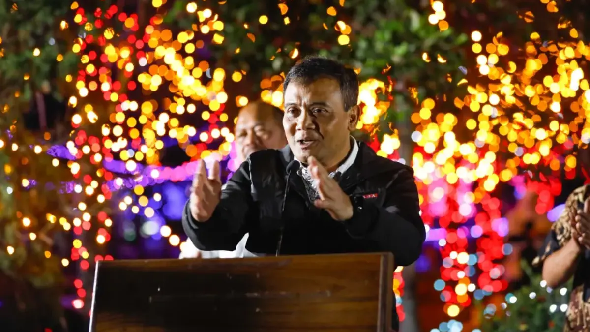Wisata Malam Lights Wonderland Grand Maerakaca Pukau Para Pengunjung