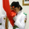 MOMEN SAKRAL: Pasukan Pengibar Bendera (Paskibra) KJRI Melbourne bersiap menjalankan tugas pada Upacara Pering