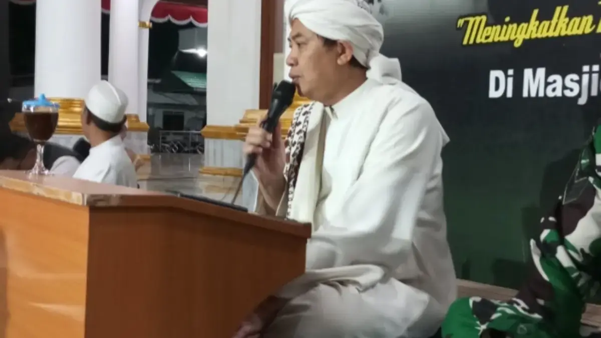 Aksi Demo Marak di Berbagai Daerah, Abuya Muhyiddin Almanafi Curahkan Doa dan Air Mata untuk Ibu Pertiwi