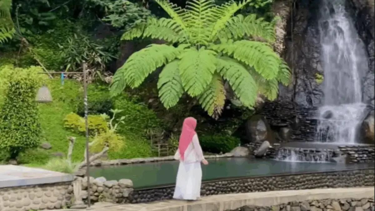 Terjangkau Banget! Ini Dia Harga Tiket Masuk dan Menginap di Khalana Villa Sumedang!