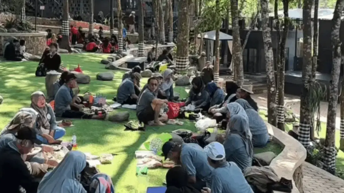 Raja Ampatnya Sumedang Nih Bos! Yuk, Main ke Jati Gede Green Park Sama Orang Tercinta Kamu!