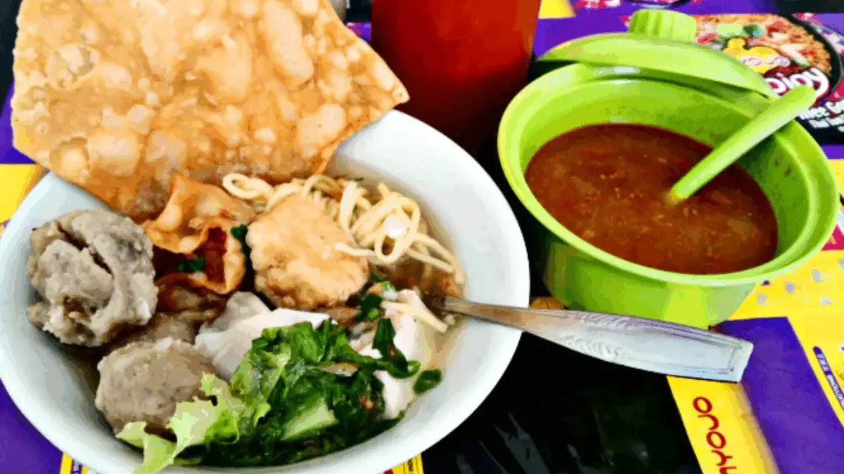 Ngidam Bakso? Coba Bakso Malang Enak dan Murah di Desa Tanjung Mekar