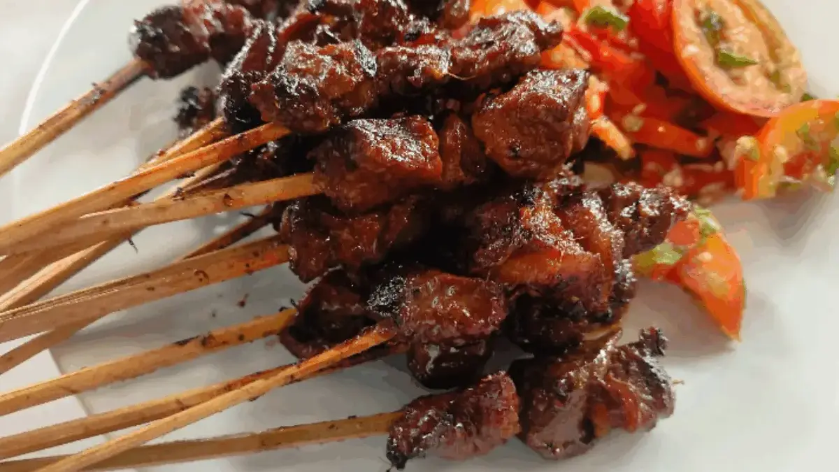 arung Nasi Sate Ceu Warti Lezatnya Sate Hangatnya Suasana
