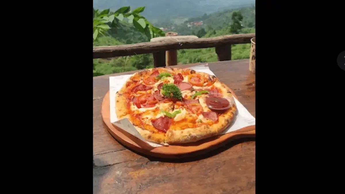 5 Keunggulan di Pizza Ala Ambu yang Tidak Akan Kamu Temukan di Restoran Sumedang Lain