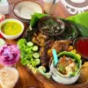 Menu Paling Rekomendasi di Rumah Makan Parahu Sumedang