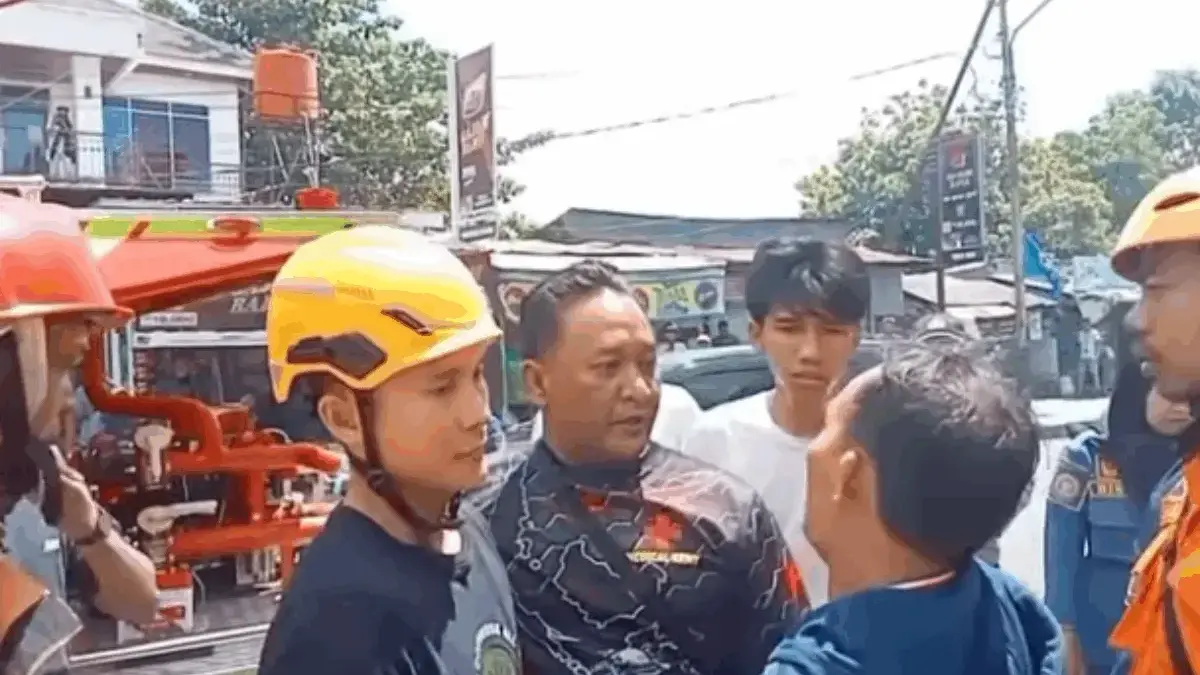 Video Warga Emosi dan Teriaki Damkar karena Dinilai Lambat Viral di Media Sosial