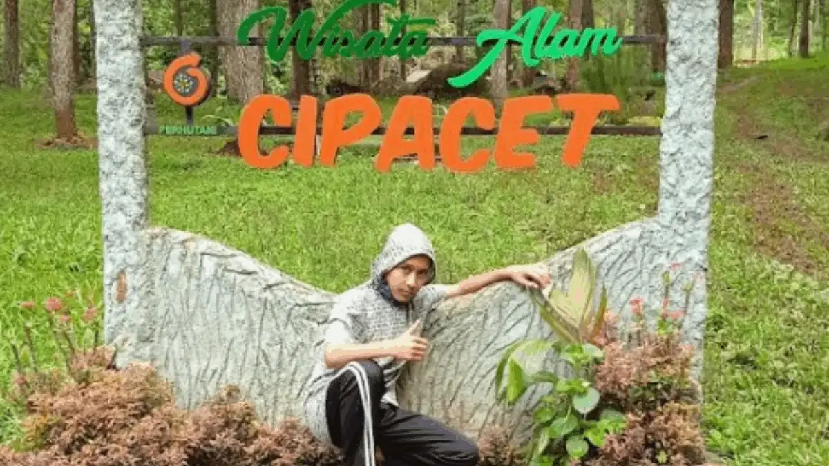 Menikmati Keasrian Wisata Alam Cipacet, Tempat Liburan yang Bikin Adem Hati