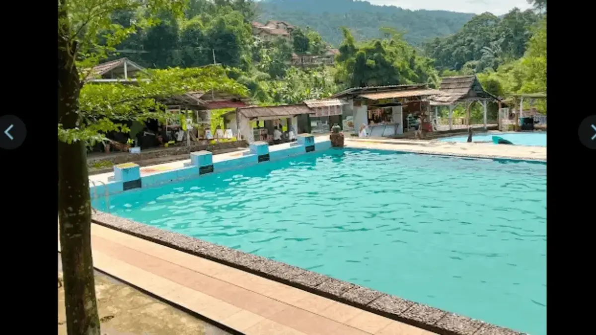 Renang Sambil Nikmati Nasi Liwet dan Pemandangan Indah, YUK! Healing ke Saung Cibingbin Sumedang!