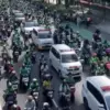 Viral, Ribuan OJOL Antar Affan Kurniawan ke Peristirahatan Terakhir