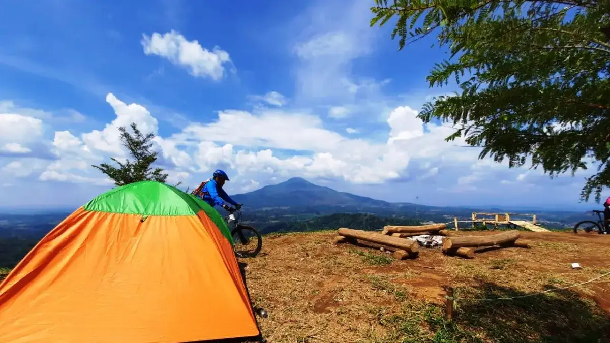 Ini Dia 5 Spot Foto Terbaik dan Instagramable di Sangiang Camp!