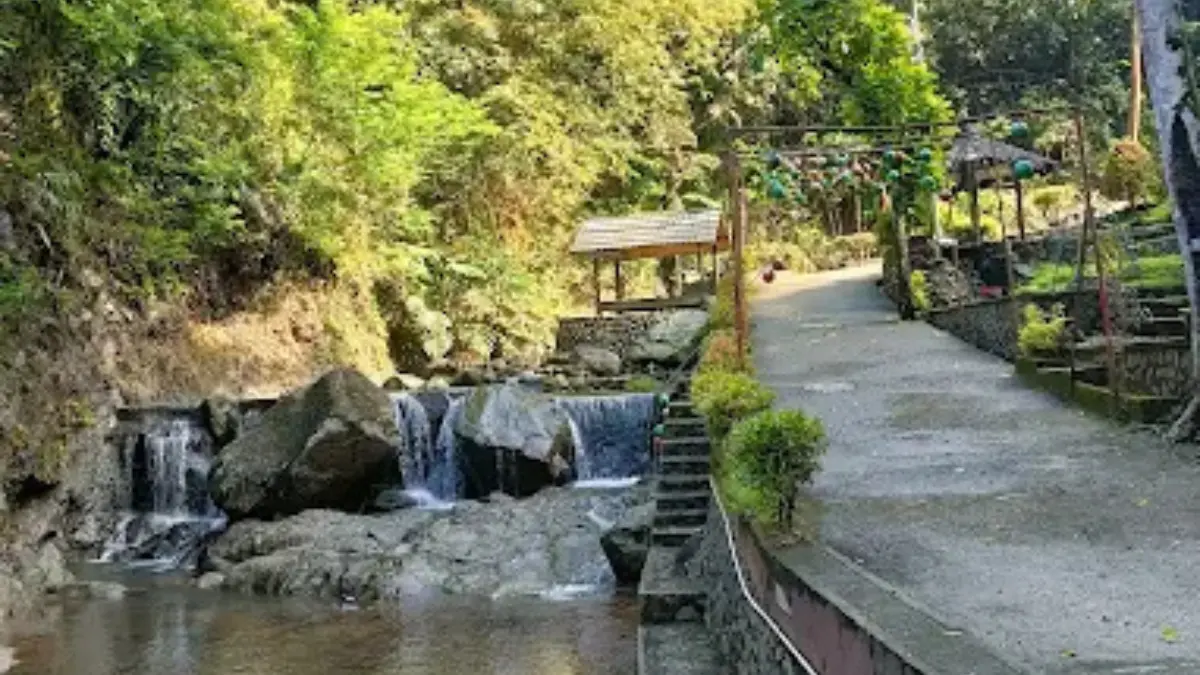 Destinasi Wisata Alam Sumedang, Tempat Cozy hingga Spot Foto Instagramable