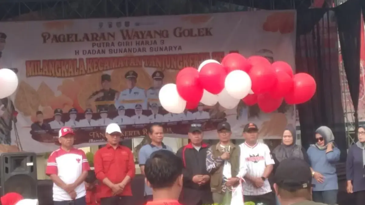 Alun - Alun Sukamantri Menggelar Acara Hiburan Untuk Warga Desa Sukamantri Menyambut Agustusan.
