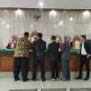 Kuasa Hukum LM Yakin RK Ayah Biologis, Ini Dia 4 Bukti Eksepsi yang Diserahkan
