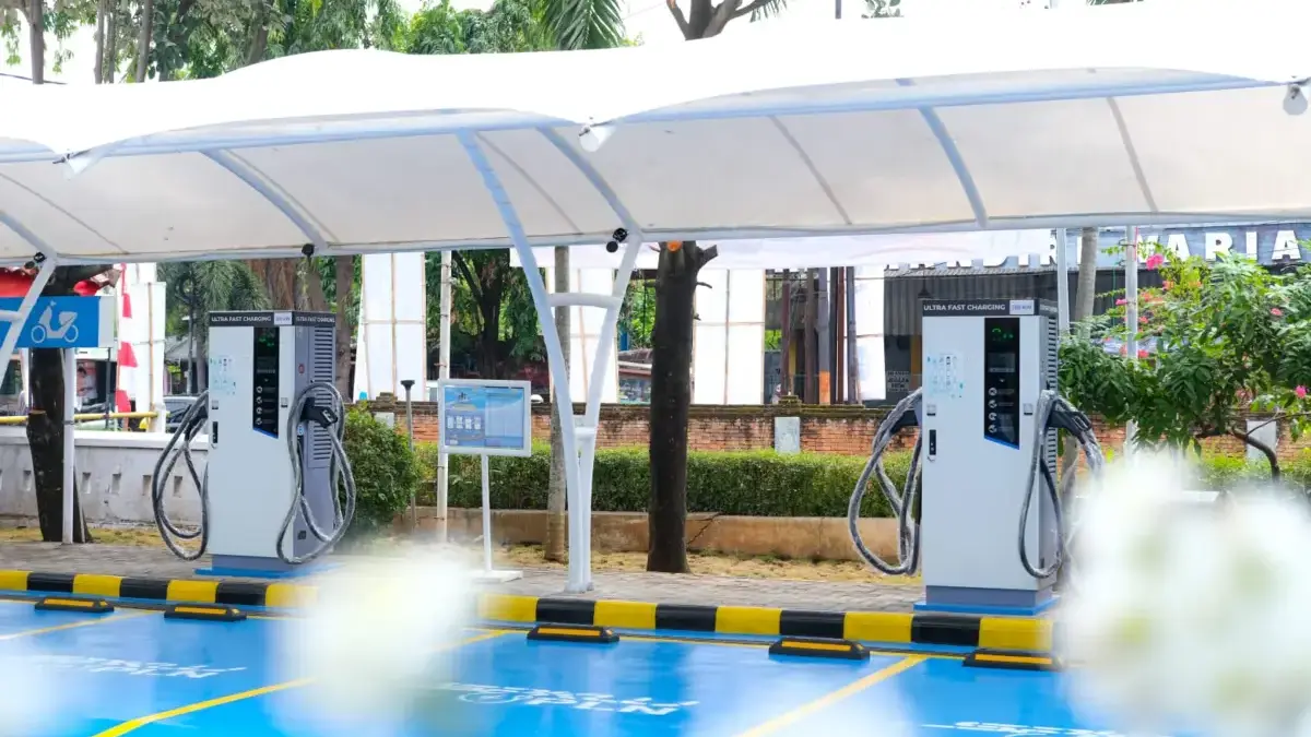 Empat SPKLU Center Hadir di Jawa Barat, Perjalanan dengan Mobil Listrik Kini Lebih Nyaman