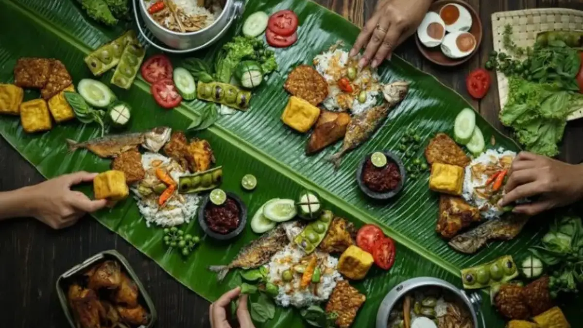 Sajian Kuliner Khas Sunda di Kampung Karuhun Sumedang