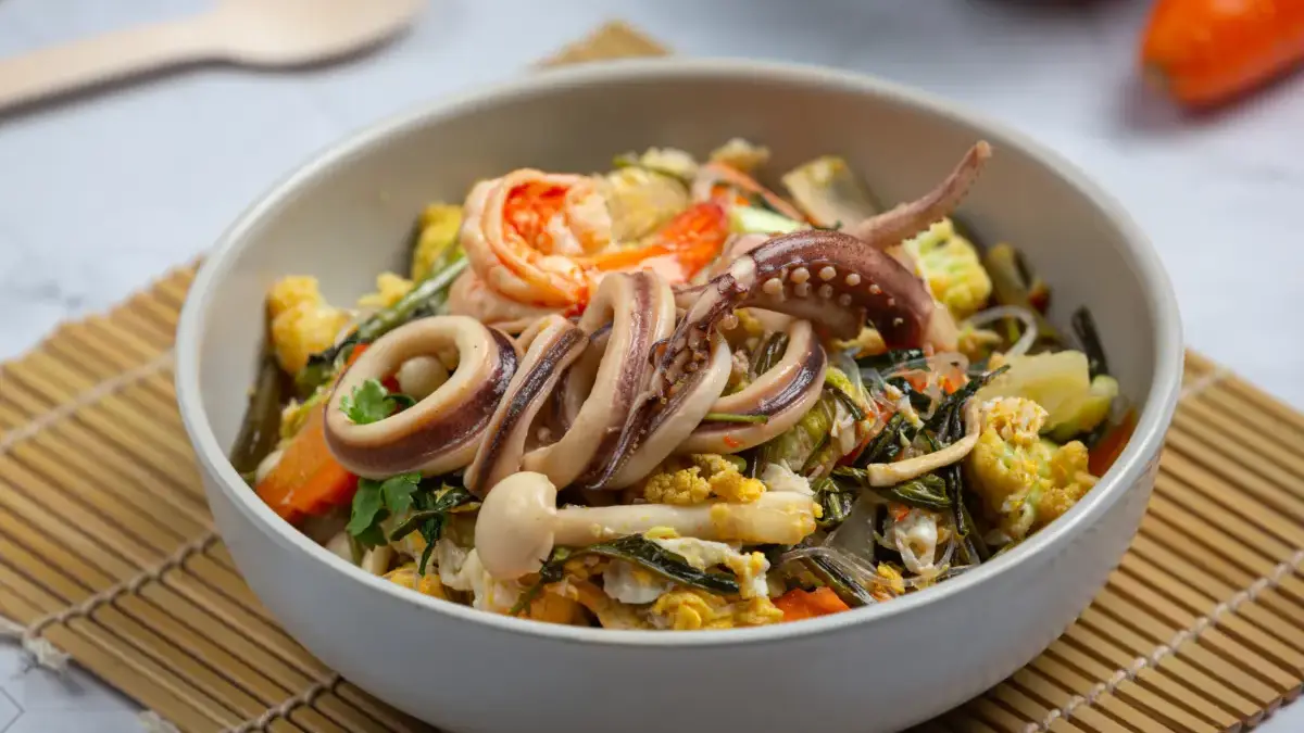 Refresh Seafood, Spot Kuliner Laut yang Bikin Nagih di Jatinangor