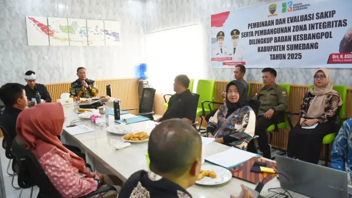 Kesbangpol Menjaga Sumedang Tetap Kondusif
