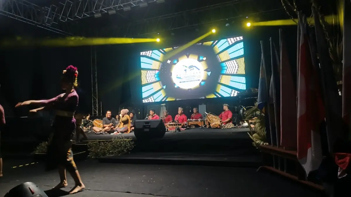 West Java Paragliding Championship 2025 di Sumedang Resmi Ditutup, Begini Kata Wabup