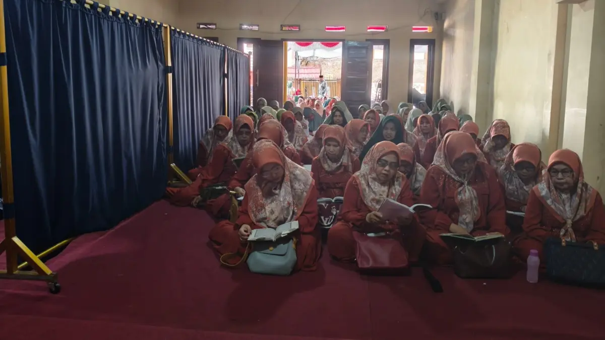 Pemdes Cimanggung Gelar Maulid Nabi, Warga Diajak Teladani Akhlak Rasulullah