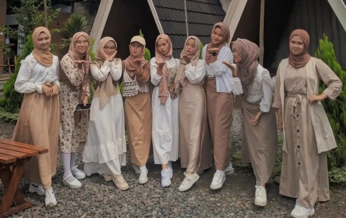 Inspirasi Fesyen dan Outfit Kekinian Dari Warna Coksu – Sumedang Ekspres