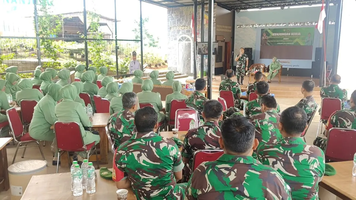 Kunjungan Kerja Dandim ke Cimanggung: Wujudkan TNI yang Solid, Sehat, dan Bermanfaat