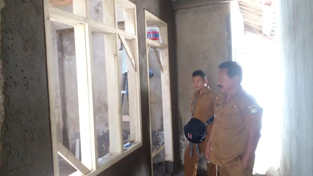 Pemdes Galudra Bangun Sarana Kantor Desa