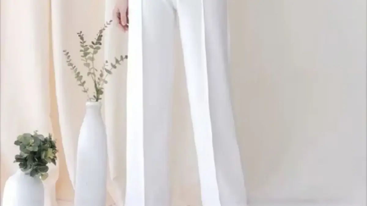 Anti Salah Gaya! Inspirasi Warna Baju yang Pas Dipadukan dengan Celana Putih