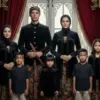 5 Prompt Gemini AI untuk Foto Keluarga Adat Jawa & Sunda yang Elegan dan Realistis