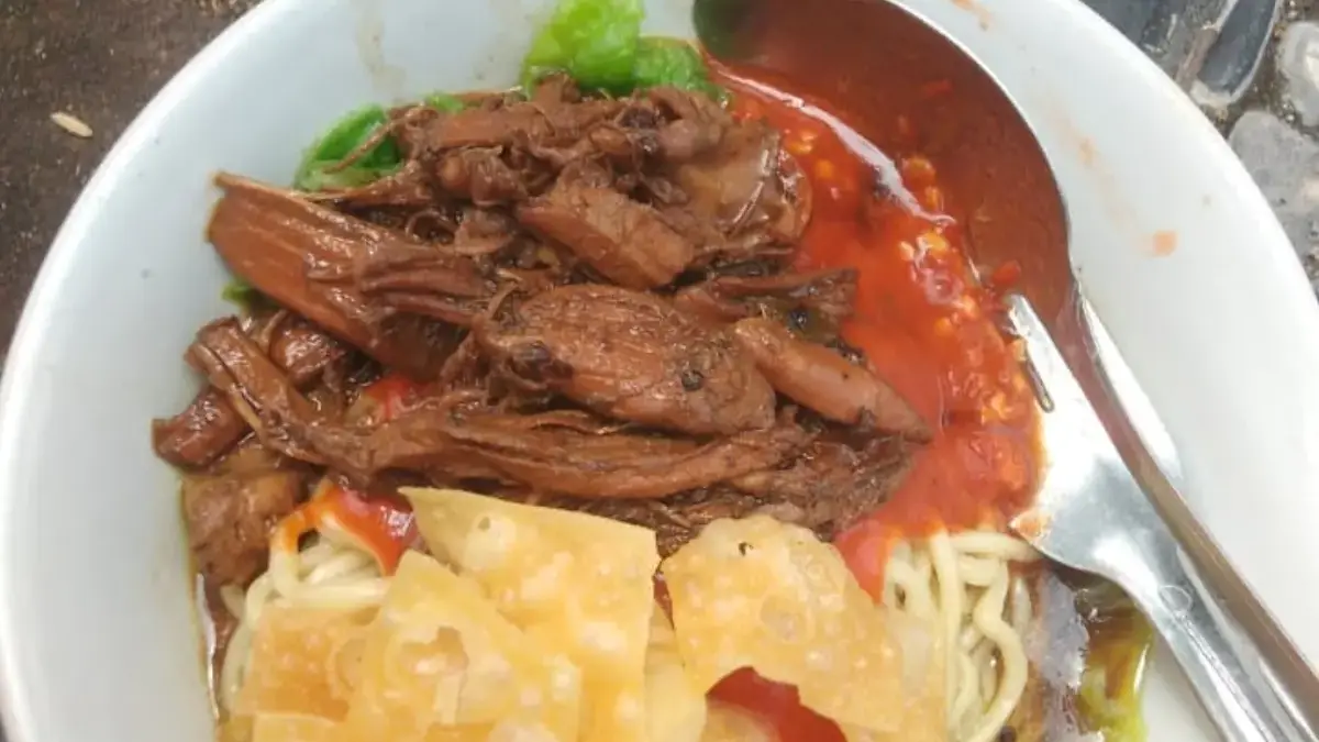 Mie Ayam Alung Tegal Kalong Keunikan Rasa yang Bikin Ketagihan