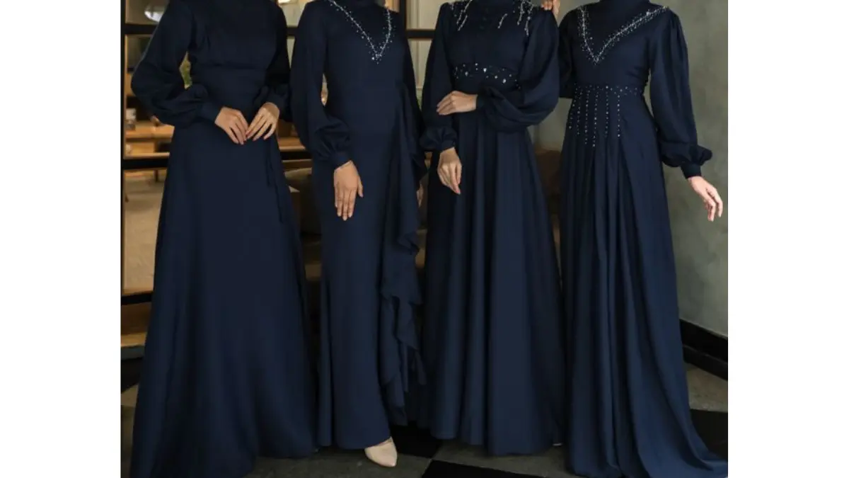 Nggak Perlu Bingung Lagi, Ini Pilihan Warna Jilbab yang Serasi dengan Baju Biru Dongker