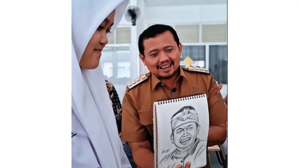 Hanifa, Siswi Berbakat yang Buat Bupati Dony Terkesima dan Berhasil Curi Perhatian KDM