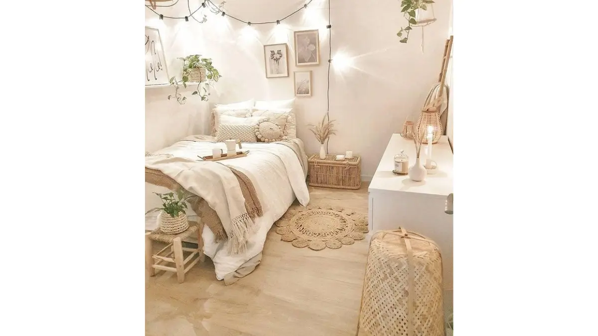 Warna Putih Bikin Bosan? Inilah Inspirasi Interior Kamar Menarik Serba Putih untuk Nuansa Elegan dan Minimalis