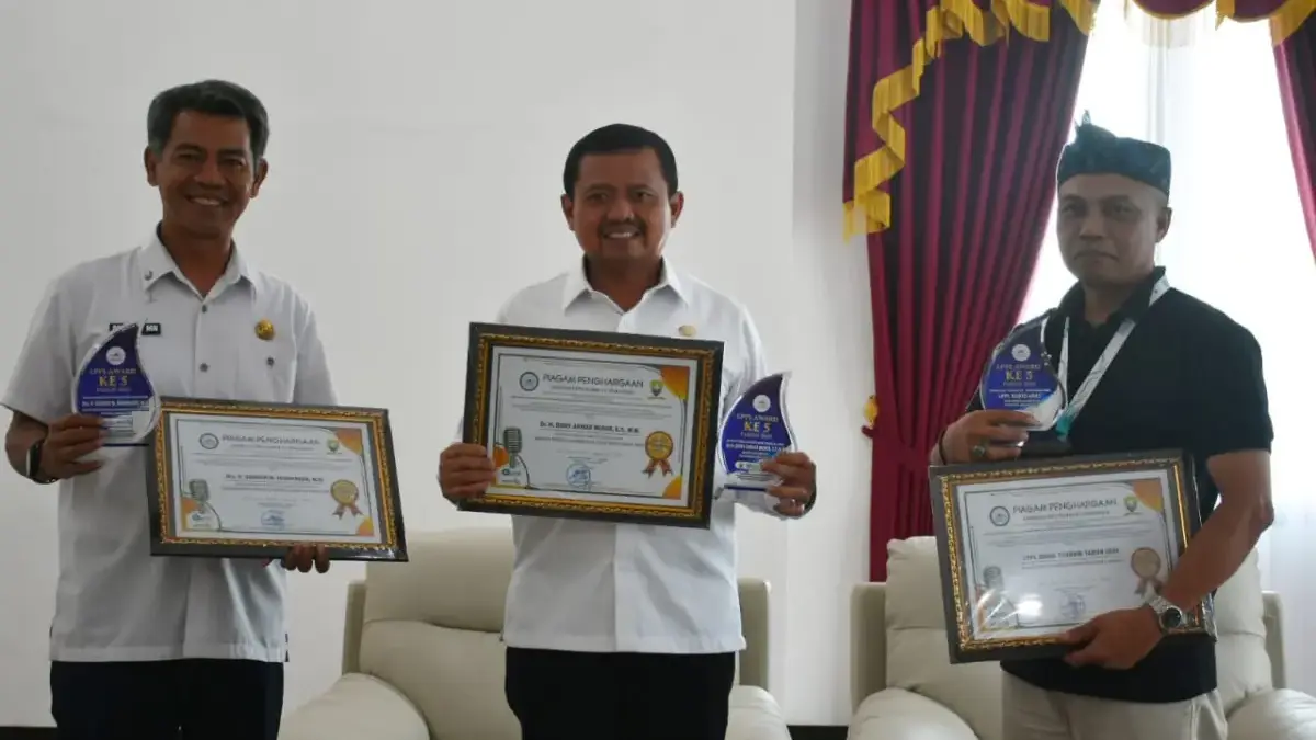 Tak Tangung-tanggung, eRKS Sabet Tiga Penghargaan, Bupati: Mampu Beradaptasi 