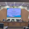 Bupati Sampaikan Jawaban atas Pandangan Umum Fraksi-Fraksi DPRD Terkait Raperda APBD Perubahan 2025