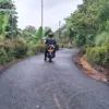 Jalan Singkup-Kareumbi di Desa Cinangerang Sudah Mulus Ngageleser